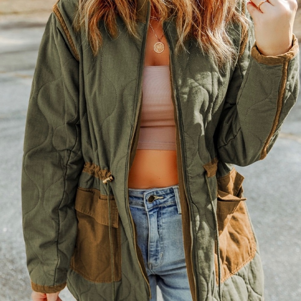❗️FLASH SALE ❗️Women's Olive Utility Jacket with Brown Accents - Picture 2 of 5